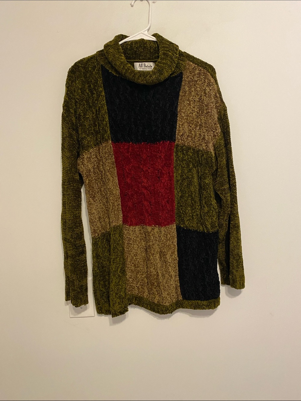 All Points Vintage Colorblock Cable Turtleneck Sweater - Olive, Red, Black
